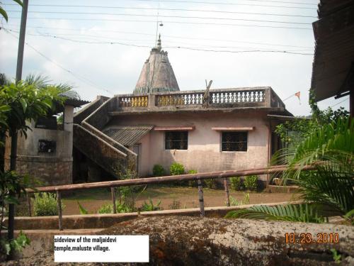 Maljaidevi-temple-maluste